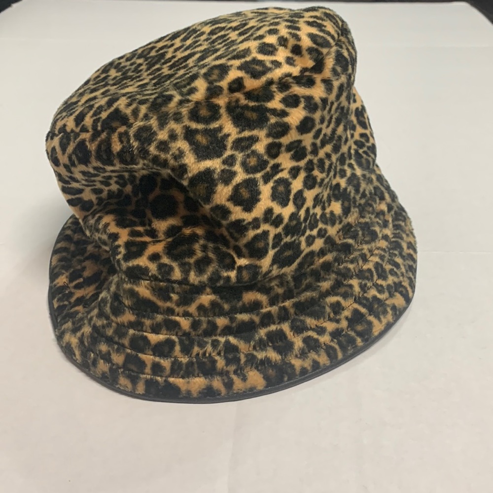 betmar Leopard Print Bucket Hat in Black and Tan